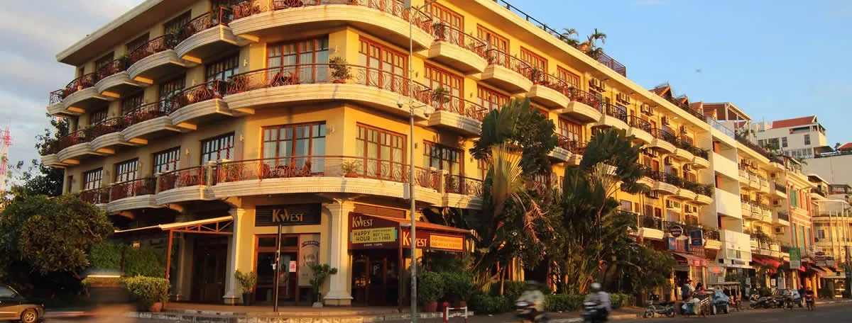 Pre Phnom Penh 1 night - Amanjaya Pancam Hotel