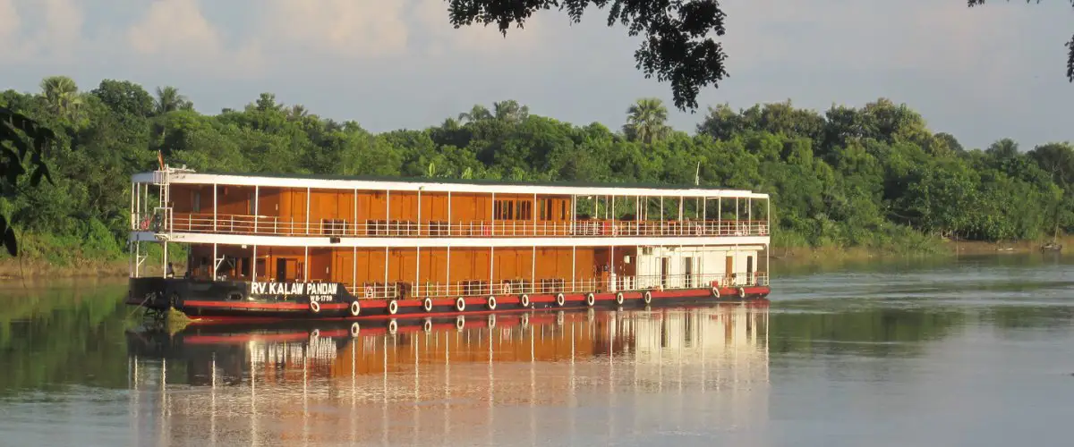 The Ganges: India's Most Spiritual River Expedition Guide