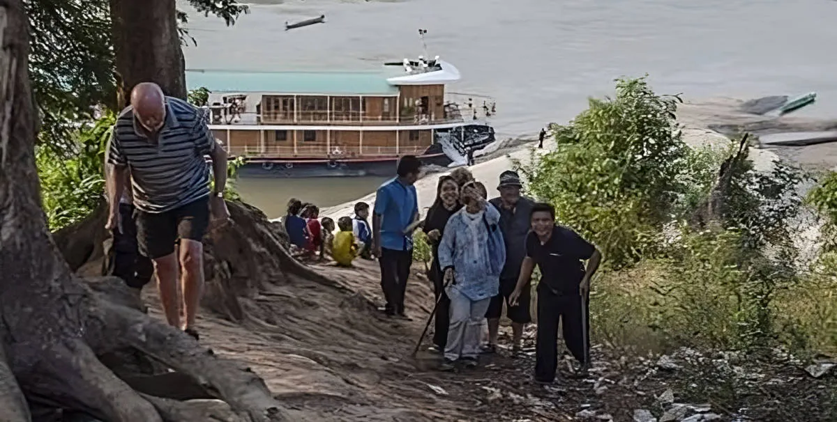 Sailing up the Mekong from Vientiane to the Thai Border 2016