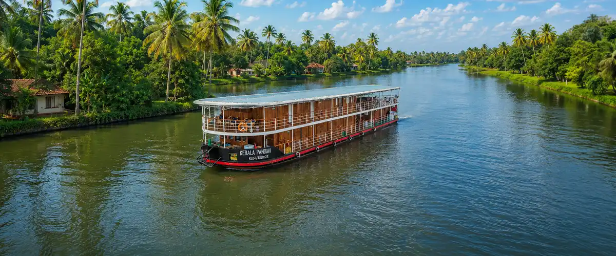 KERALA BACKWATERS SHORT CRUISE