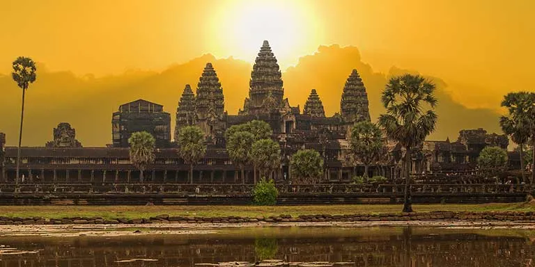 Exploring Angkor Extension Image 1